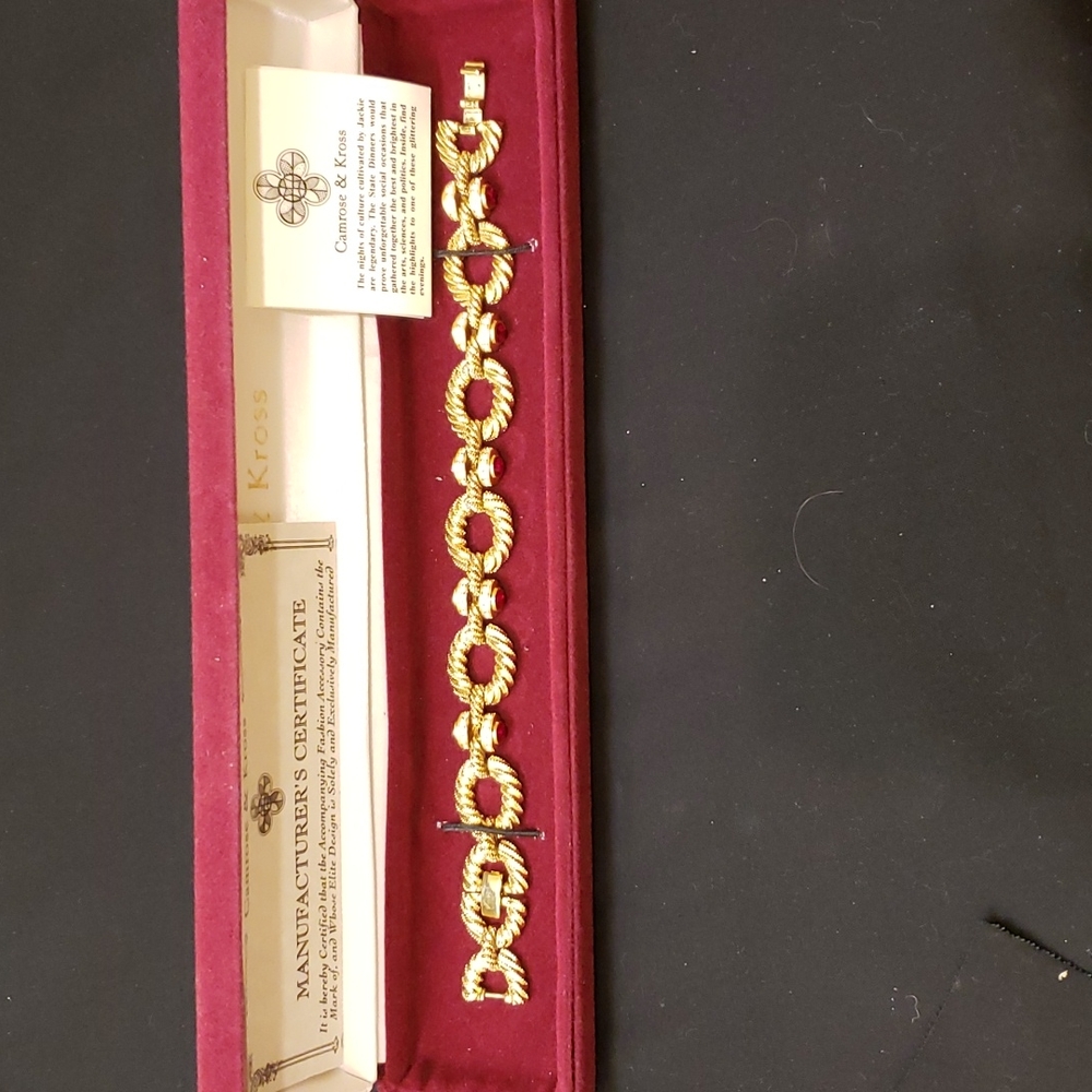 Camrose & Kross Jacqueline Kennedy Reproduction bracelet with extender